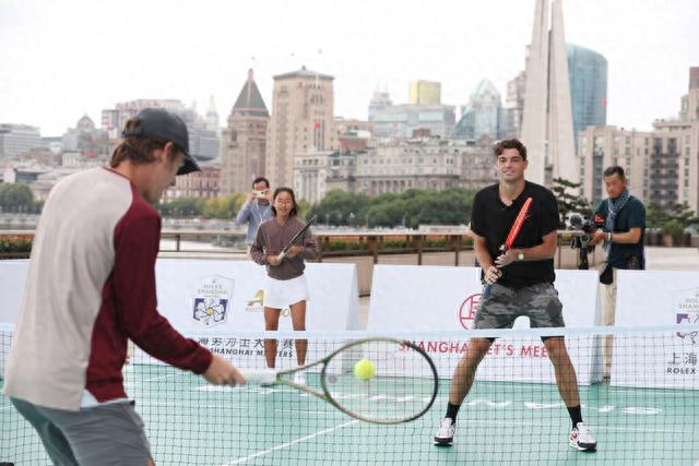 与卡勒姆 与卡勒姆